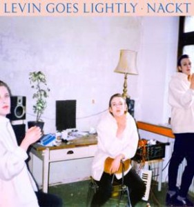 Image of Levin Goes Lightly - Nackt
